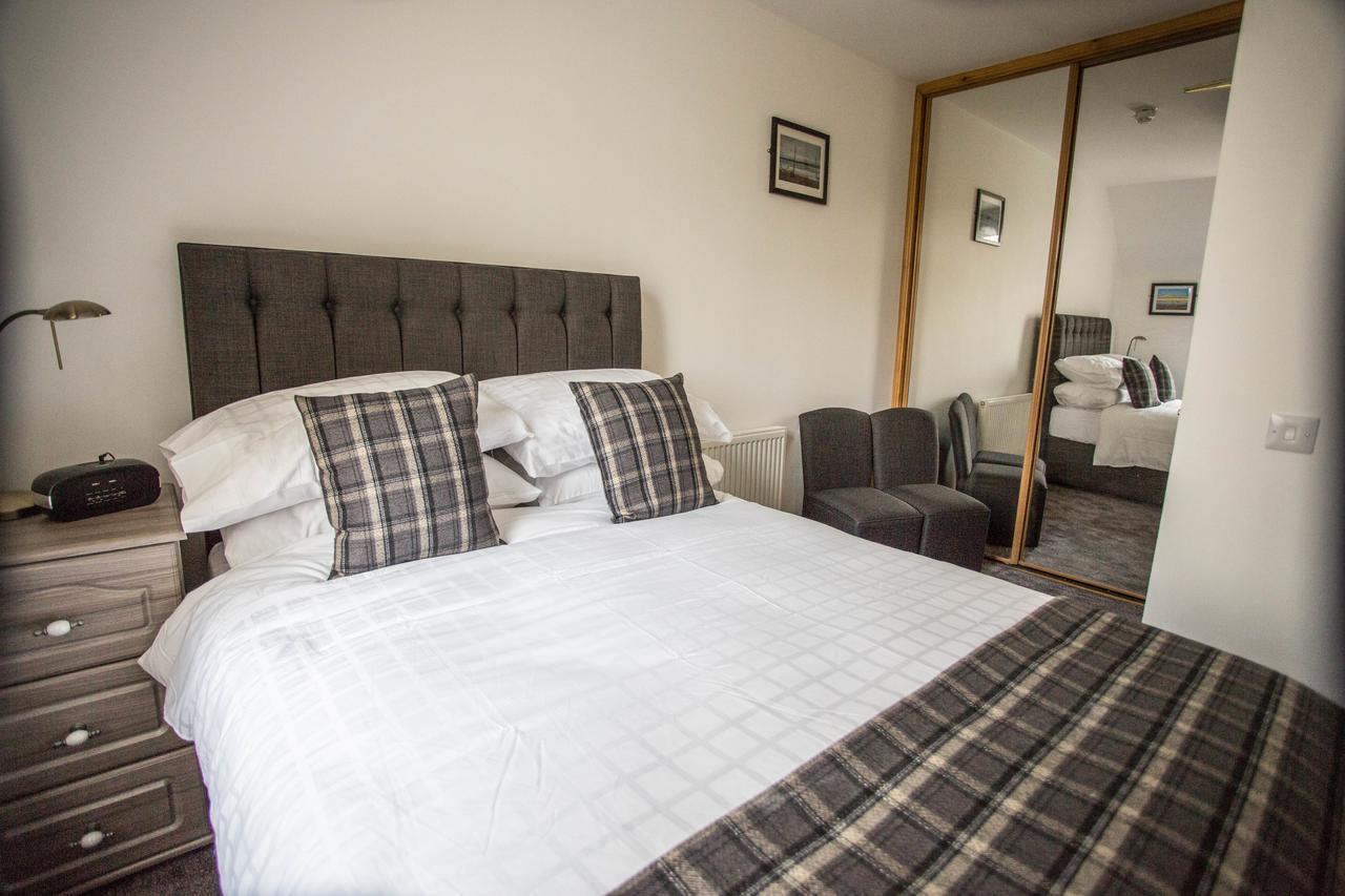 Bed and Breakfast By The Bay Cruden Bay Exterior foto